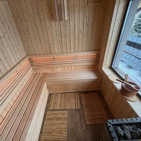 Lawendowy Zakatek Caloroczny Z Jacuzzi I Sauna