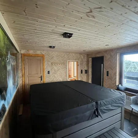 Casa de Férias Lawendowy Zakatek Caloroczny Z Jacuzzi I Sauna *